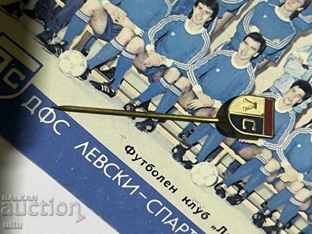 Lot Levski - Spartak, insignă și calendar cu preț € 9.00 | 17.60 BGN