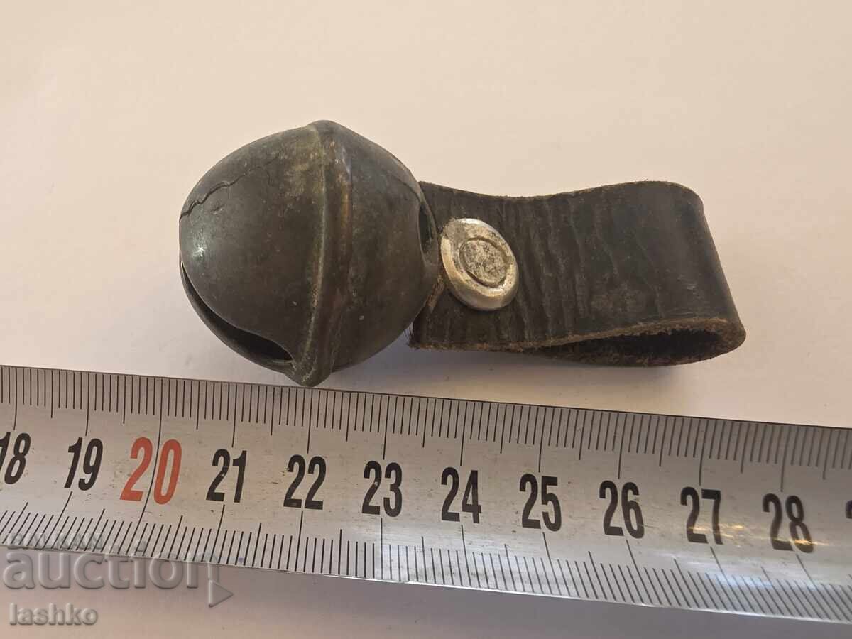 Bell, clapper, chime - 5 Bell, clapper, chime - 5