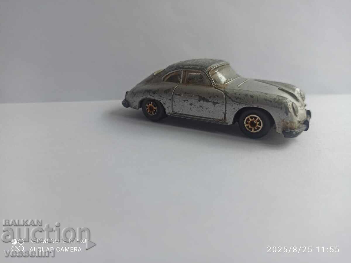 Стара играчка Porsche 356 A количка 1/64 с цена € 5.50 | 10.76 лв.