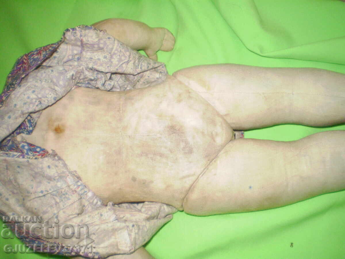 Παράδοση Βίντατζ κούκλα με κεφάλι από παπιέ-μασέ, υφασμάτινο σώμα, γεμιστό