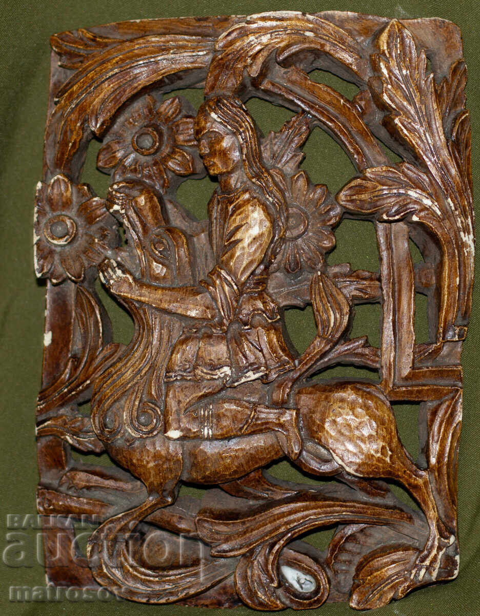 Барелеф, гипсово пано на Св. Георги