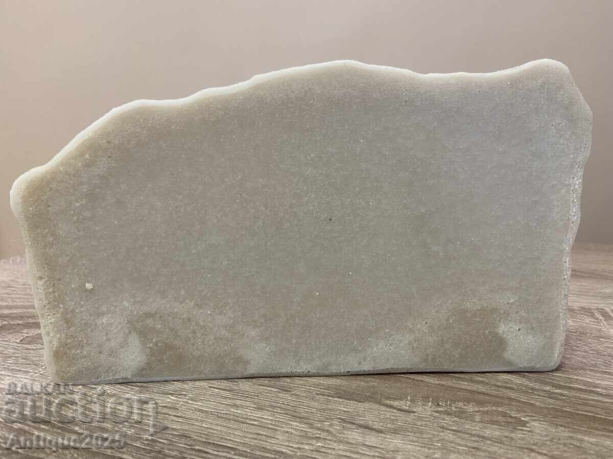 Гладиатор и лъв – мраморен барелеф с цена 100.00 лв. | € 51.13 Гладиатор и лъв – мраморен барелеф с цена 100.00 лв. | € 51.13