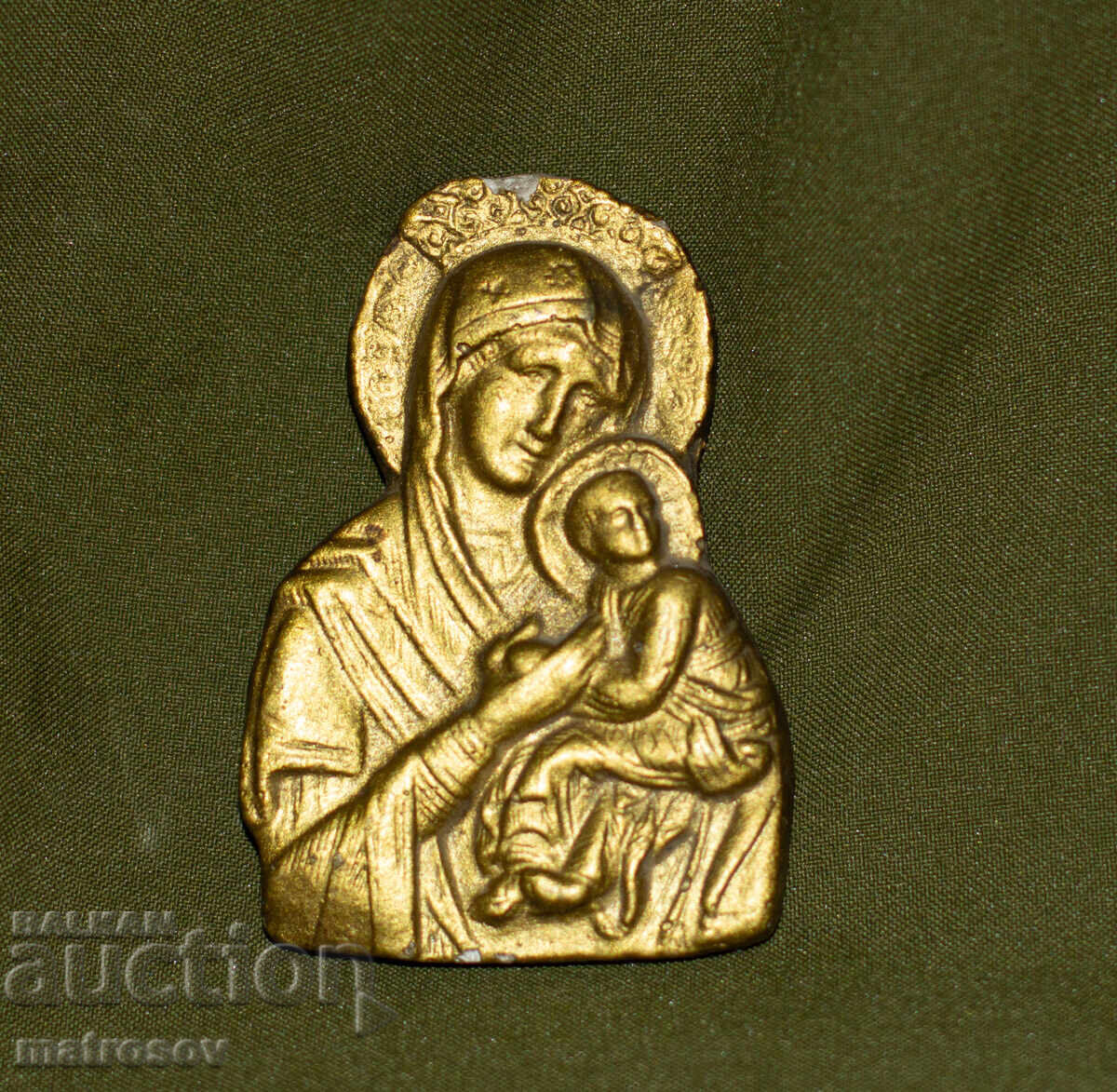 Basorelief, icoană ceramică a Sfintei Fecioare Maria cu Pruncul cu preț 100.00 BGN | € 51.13 Basorelief, icoană ceramică a Sfintei Fecioare Maria cu Pruncul cu preț 100.00 BGN | € 51.13