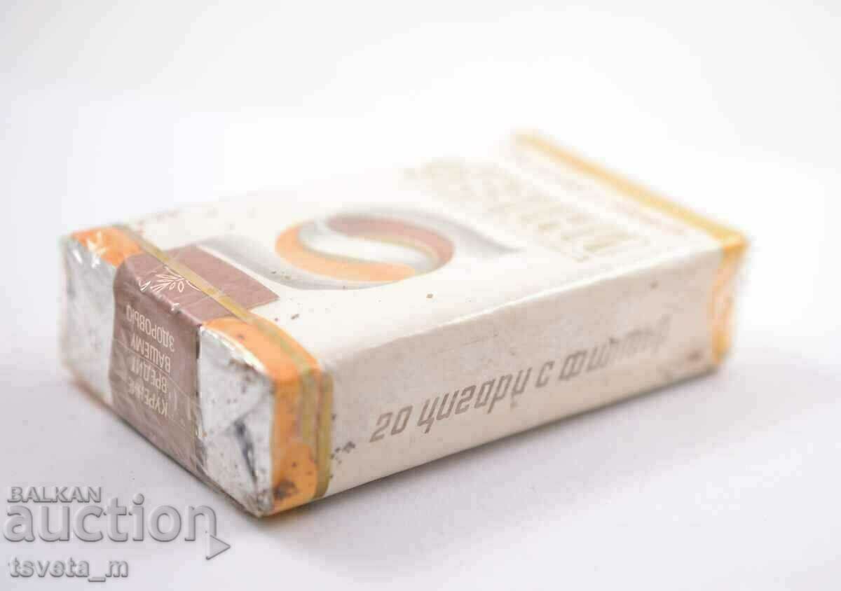 Доставка на Цигари ИНТЕР  запечатан пълен пакет, соц