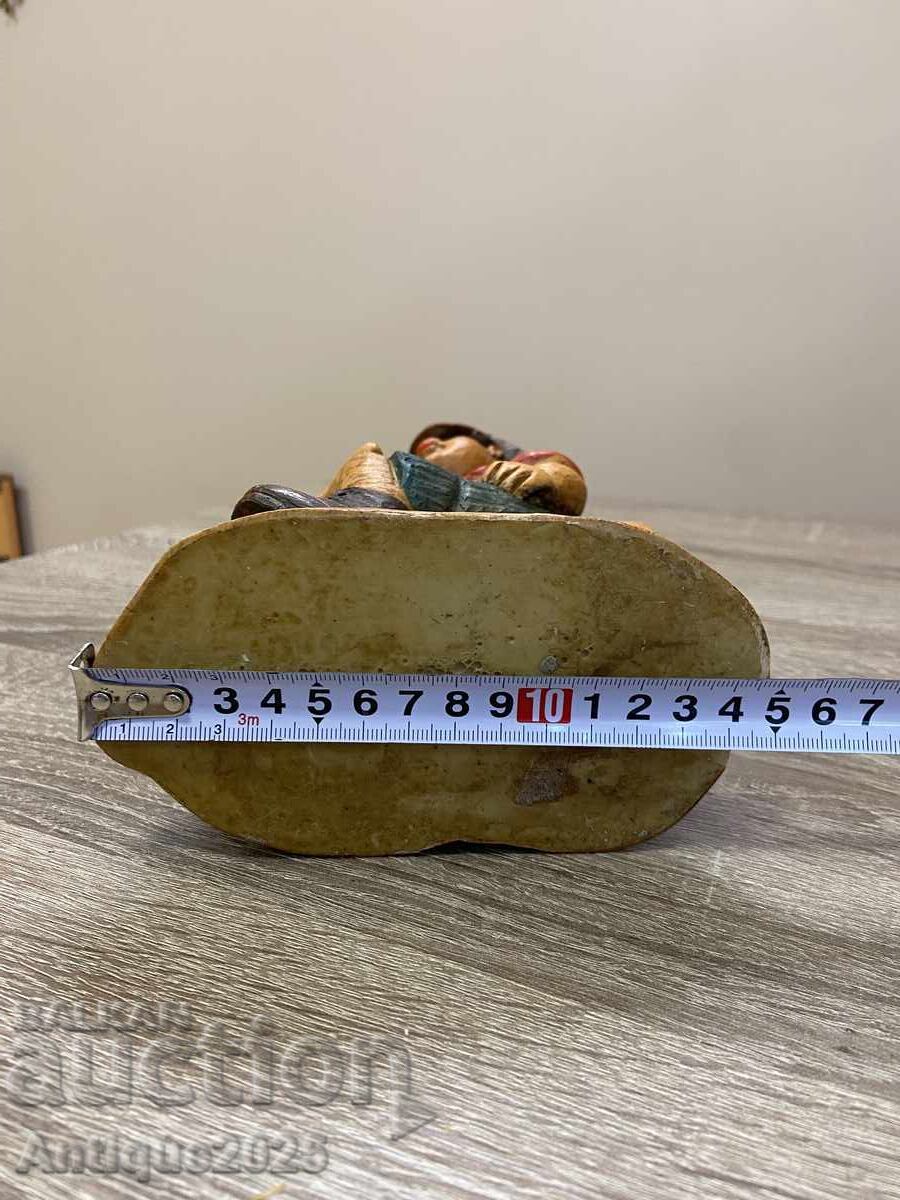 Статуетка от полистоун "Момче на колело" - 6