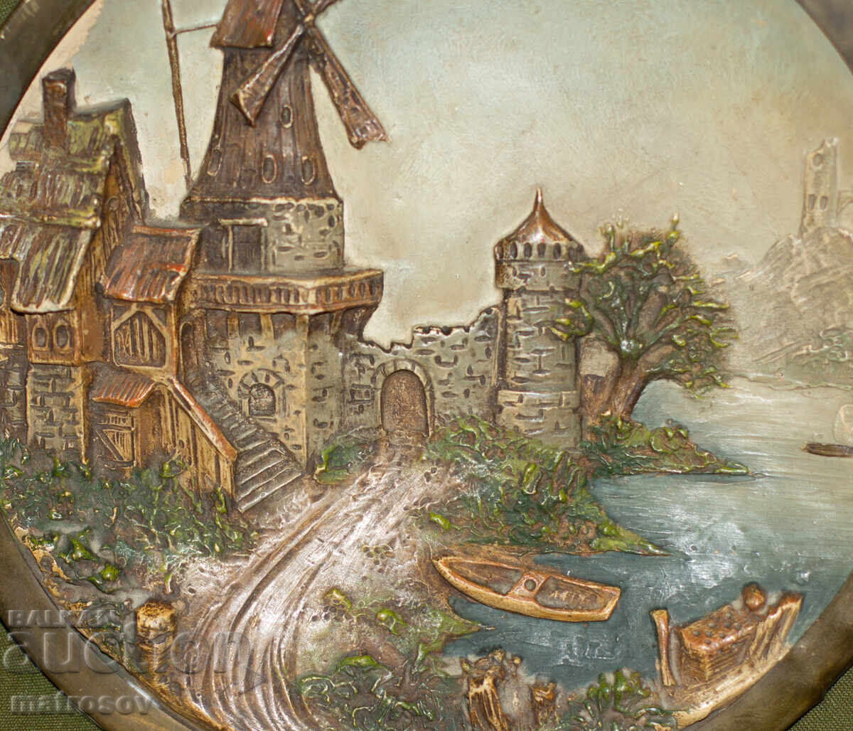 Стара ръчно рисувана  керамична чиния с меден обков - 7