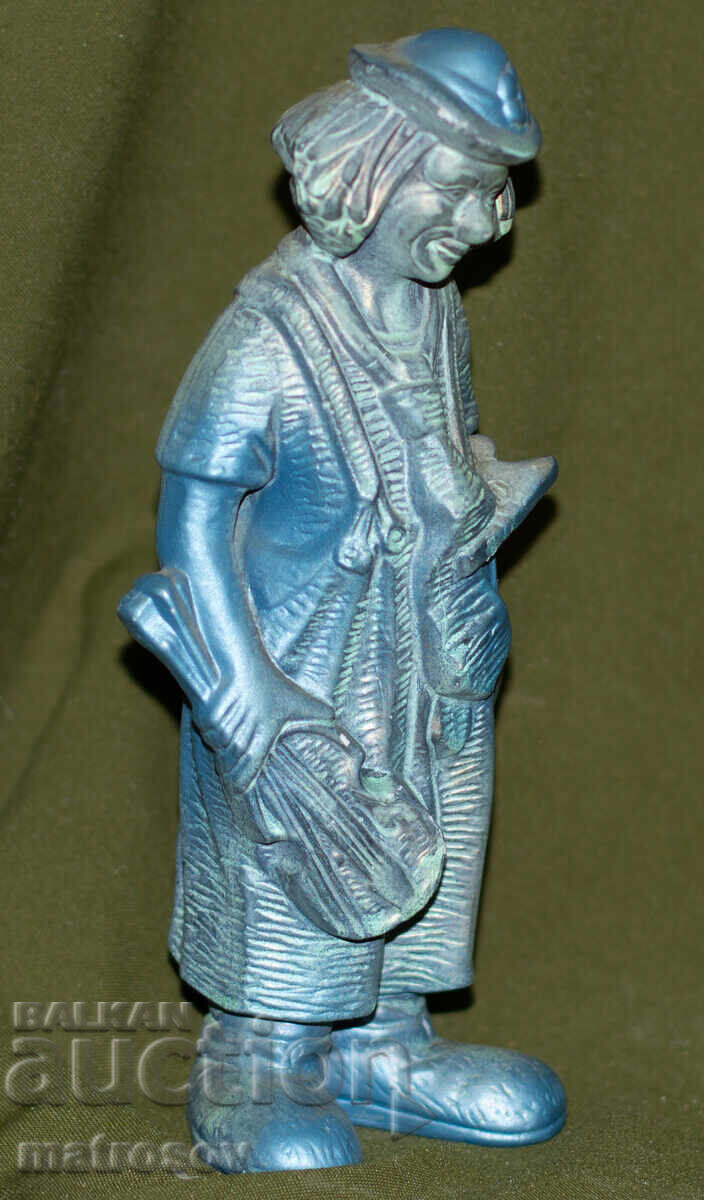 Аукцион Ръчно изработена керамична статуетка на клоун с цигулка