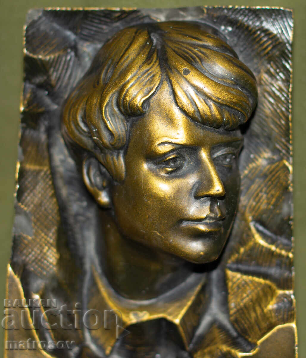 Παράδοση Γύψινο ανάγλυφο γλυπτό, προτομή του Σεργκέι Γεσένιν