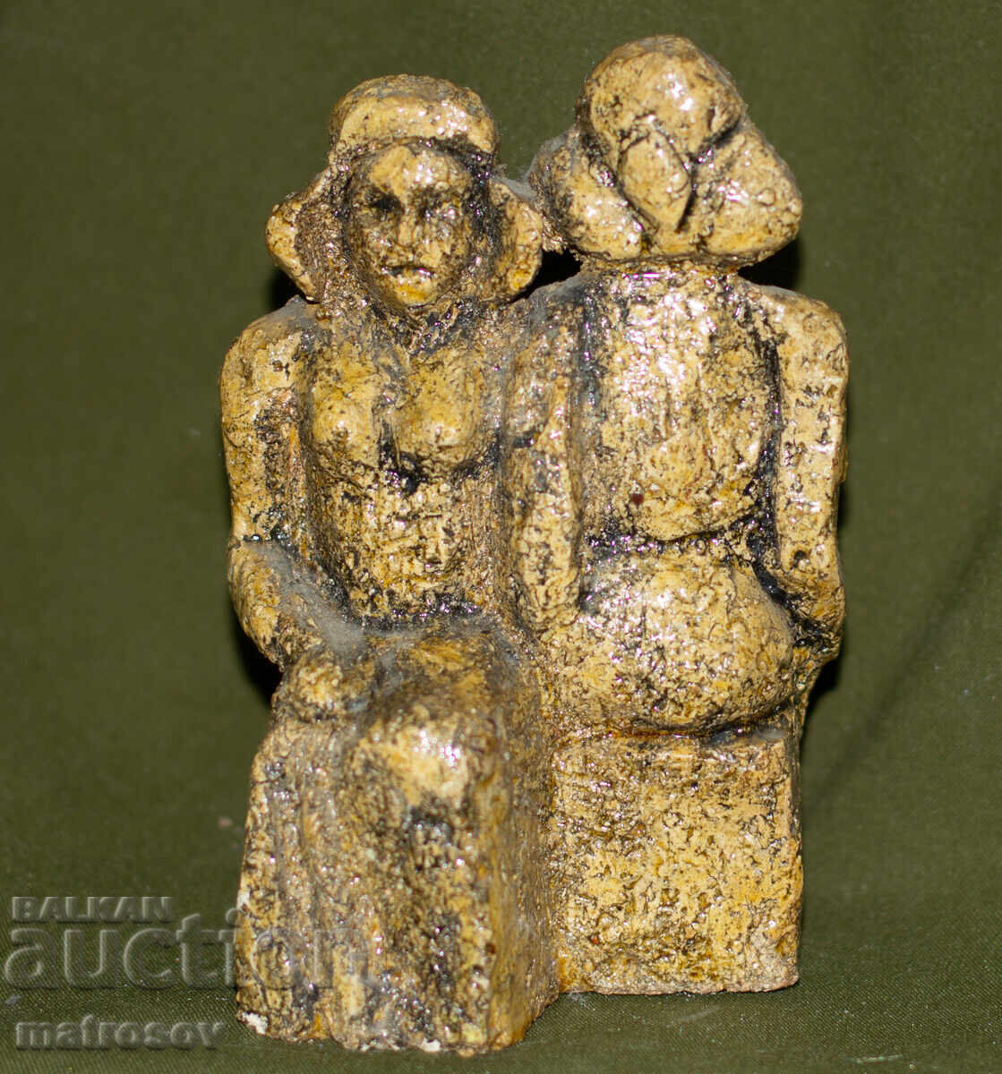 Παράδοση Χειροποίητο κεραμικό γλυπτό