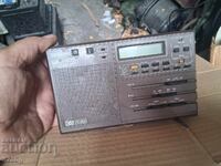 Retro portable radio