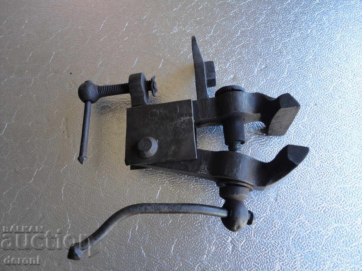 Малко немско менгеме с наковалня - 5 Малко немско менгеме с наковалня - 5