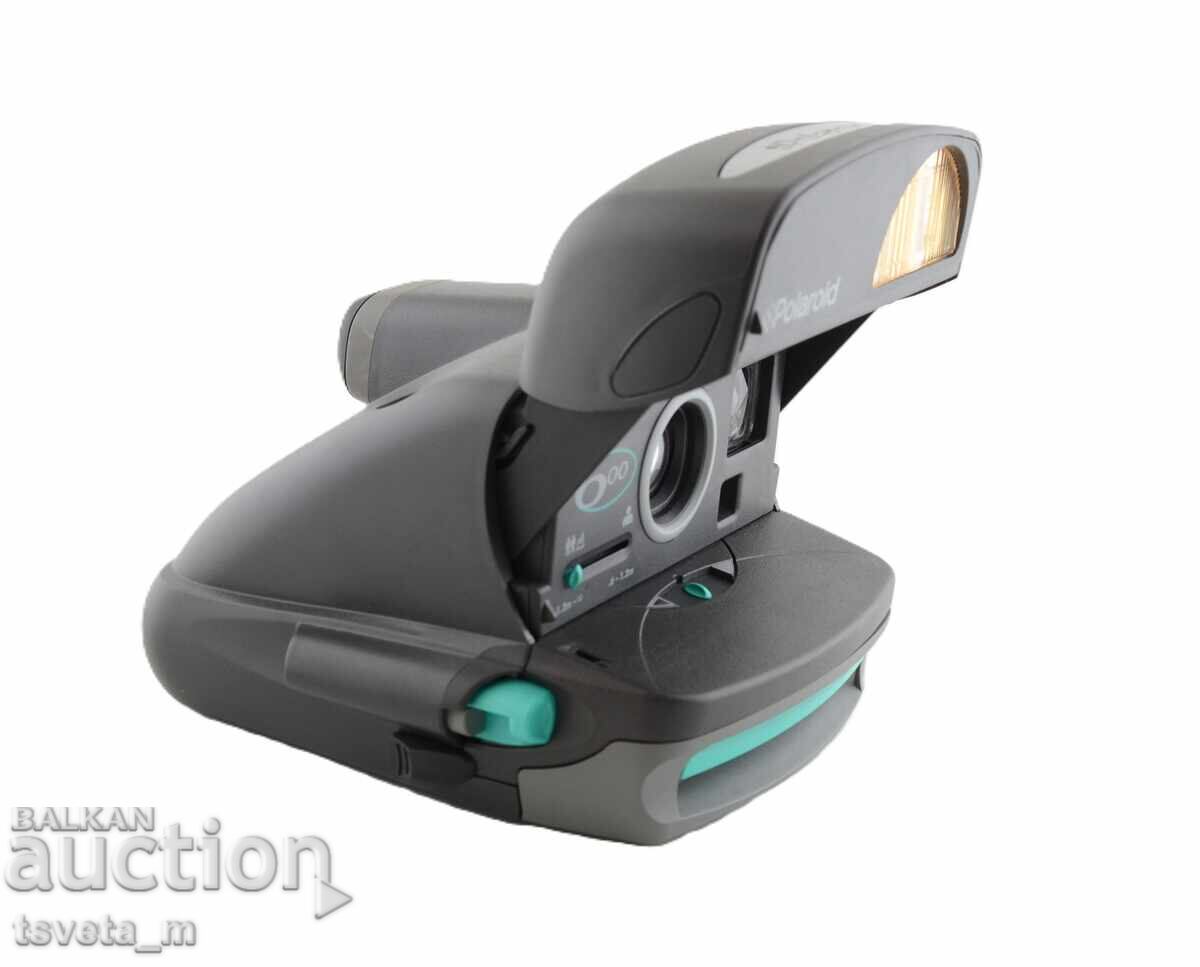 Polaroid 600 Camera with price 20.00 BGN | € 10.23