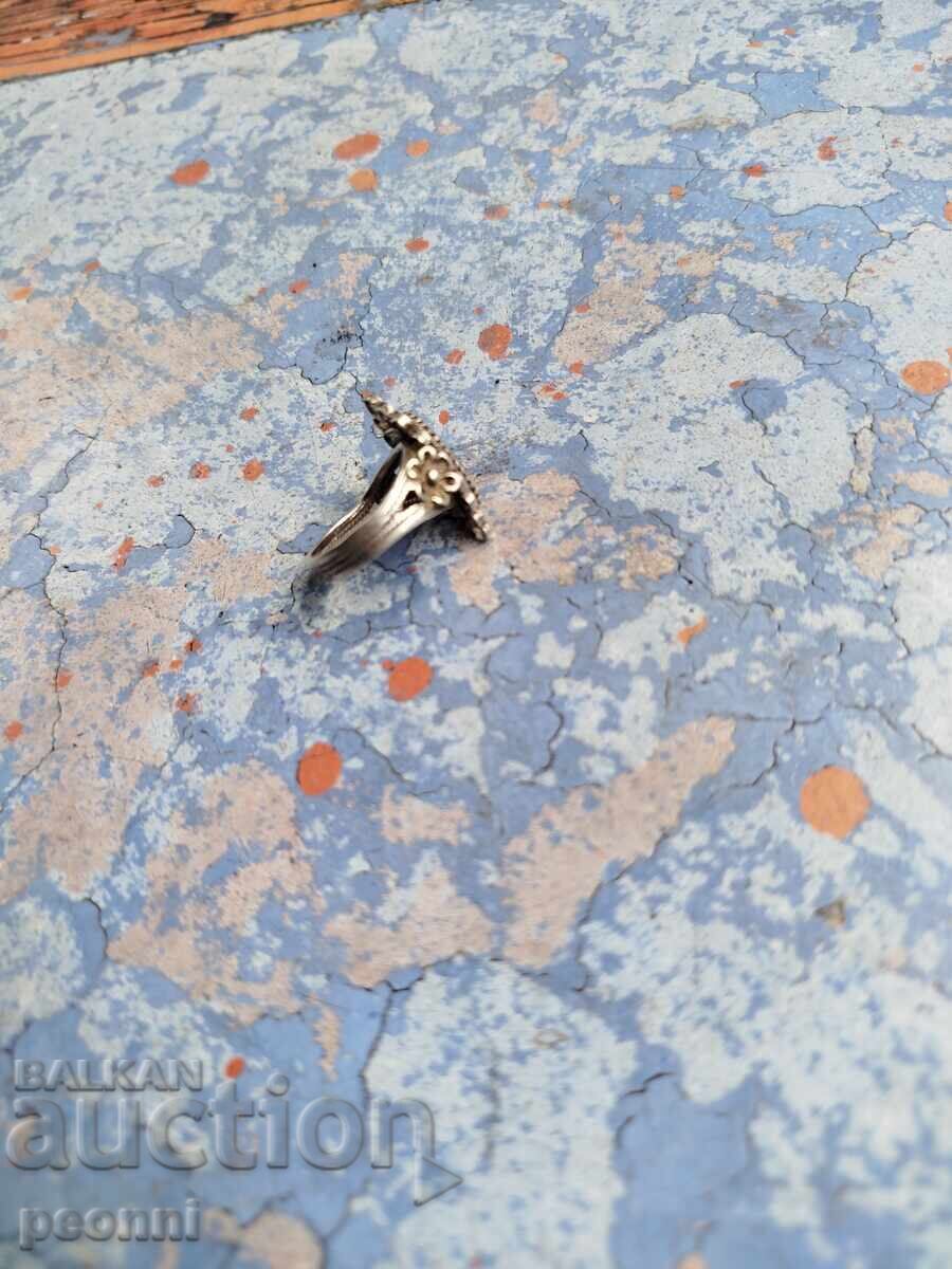 Licitație Inel de argint cu carneol - Art Deco Licitație Inel de argint cu carneol - Art Deco