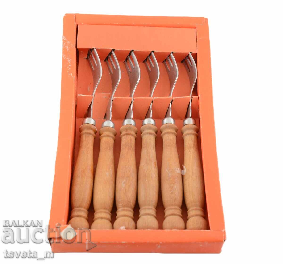 Cutlery Forks medium 6 pcs - Gabrovo 1979 social with price 12.00 BGN | € 6.14