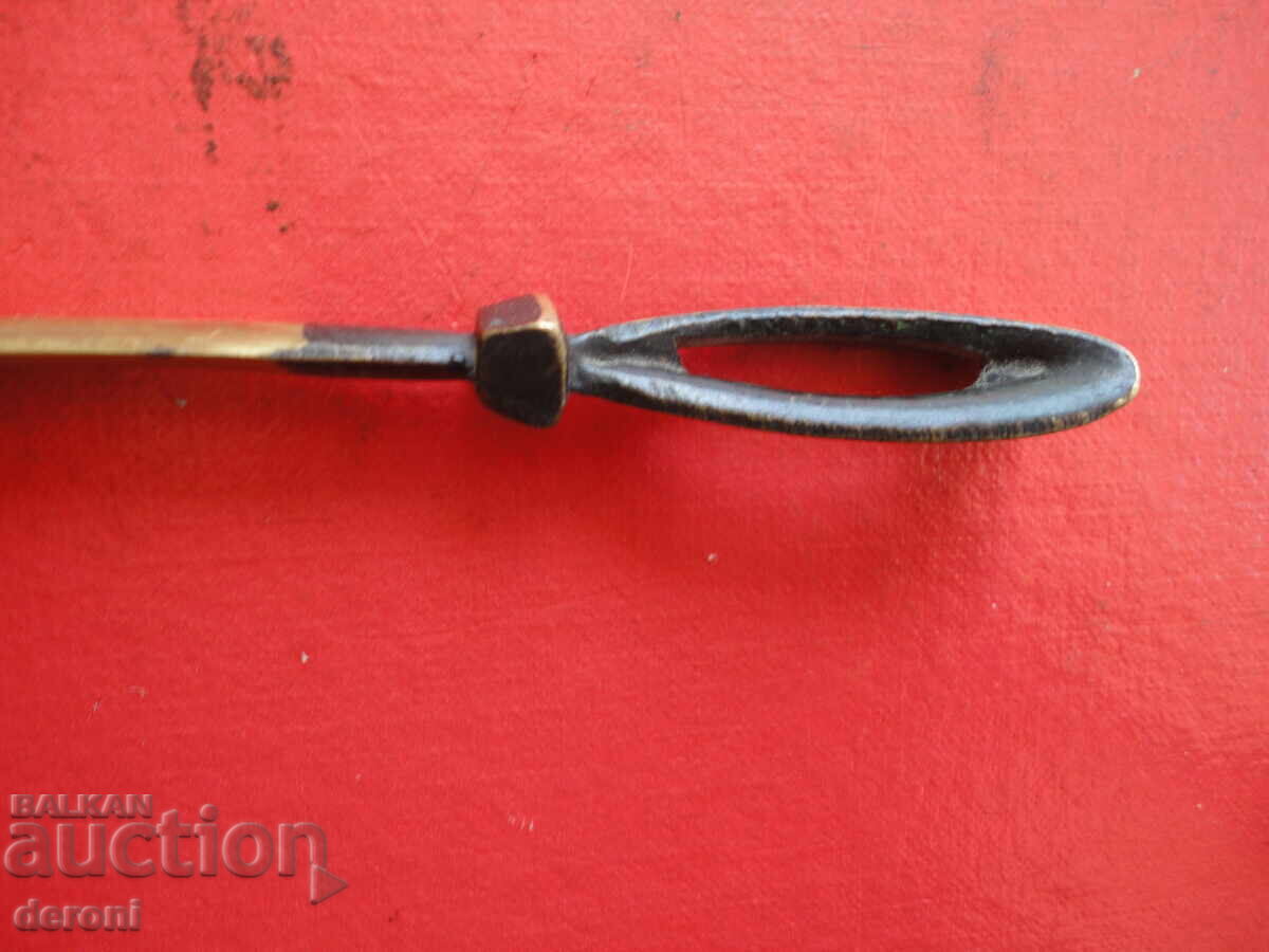 Cuțit vechi de scrisori din bronz 3 - 5 Cuțit vechi de scrisori din bronz 3 - 5