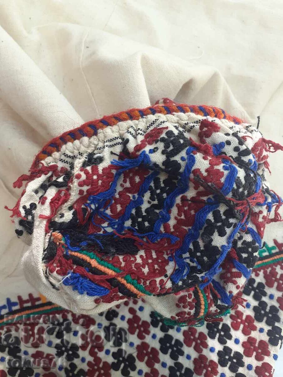 Licitație Chiloți vechi de damă din canaf de zestre pentru costum popular