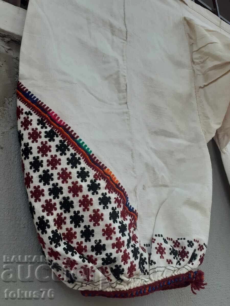 Δημοπρασία Παλιά γυναικεία βαμβακερά εσώρουχα για φορεσιά