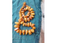 Кехлибар, накит, гердан