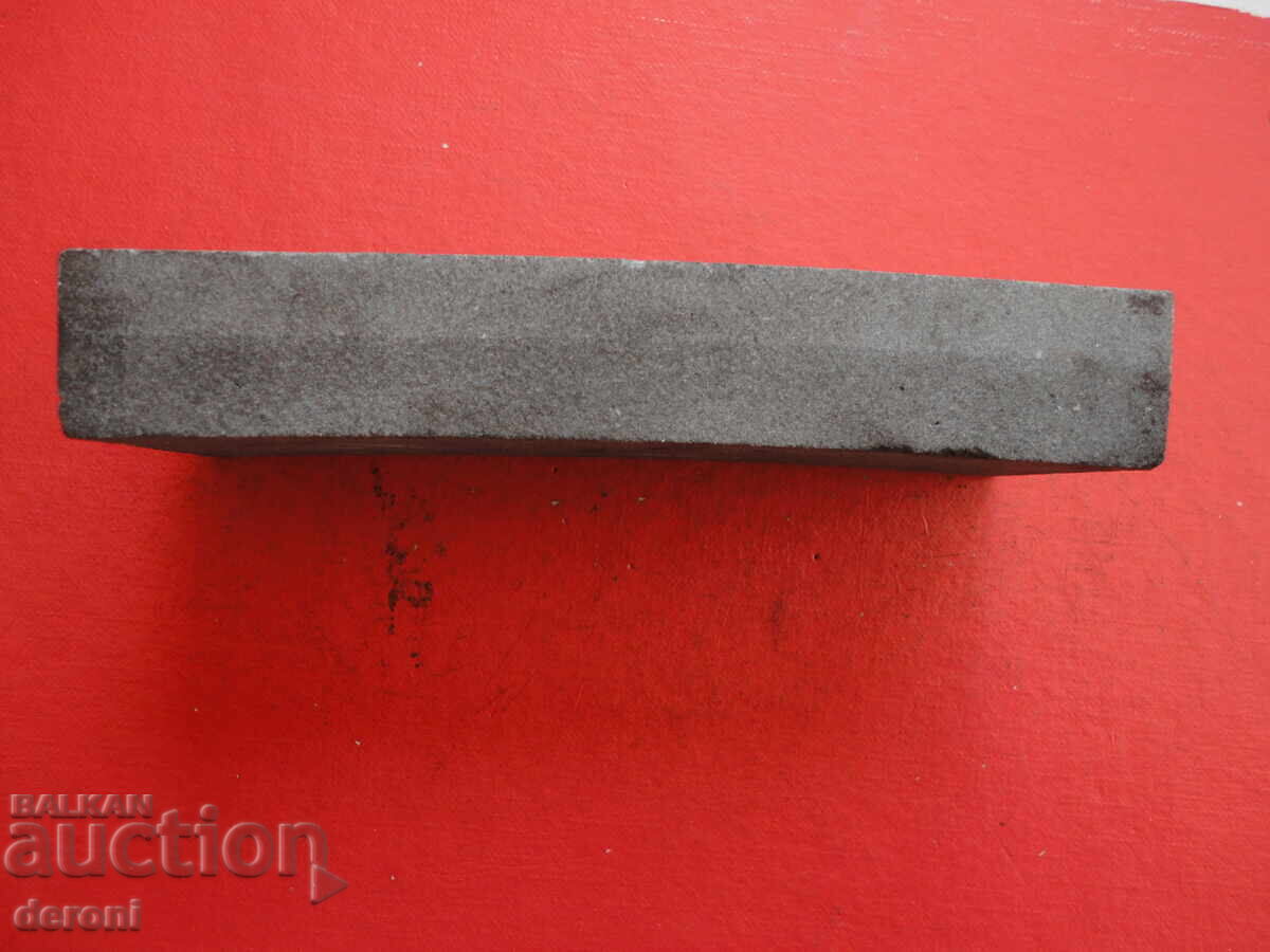 Licitație Piatră de ascuțit excelentă pentru ascuțit 22