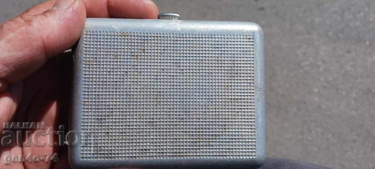 Old snuff box with price 10.00 BGN | € 5.11