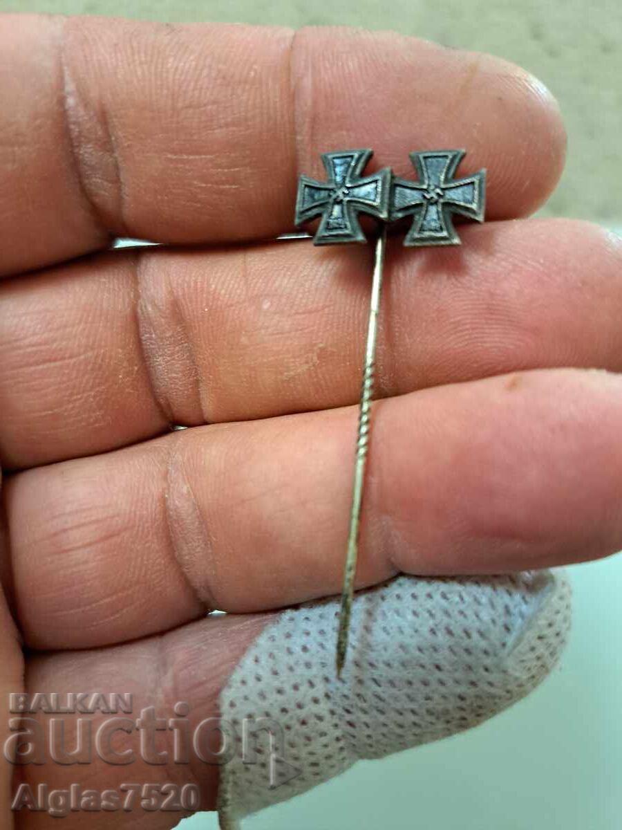 Delivery of Original Wehrmacht badge / extremely rare with 2 crosses Delivery of Original Wehrmacht badge / extremely rare with 2 crosses