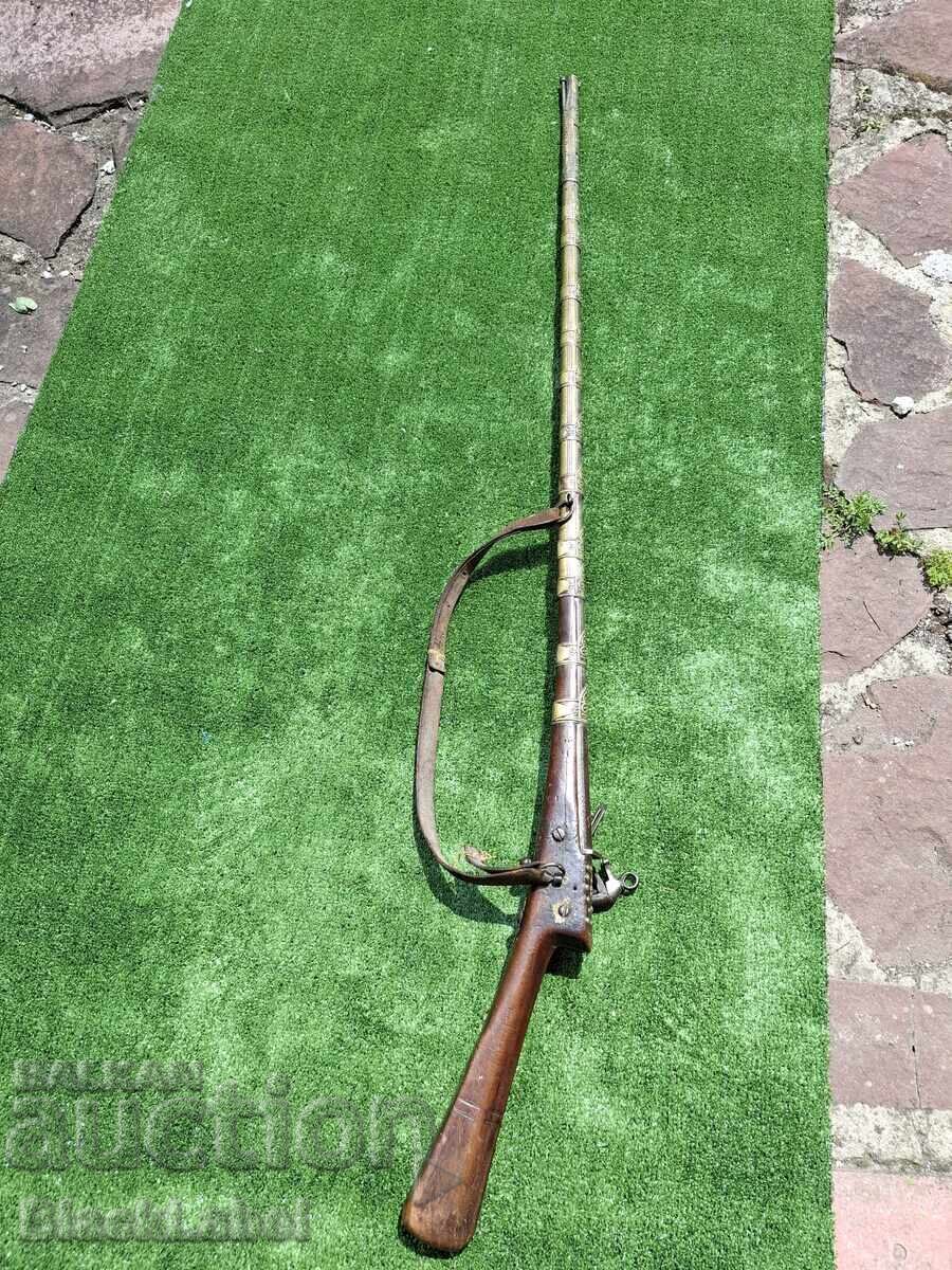 Flintlock musket, shishane with price 3500.00 BGN | € 1789.52 Flintlock musket, shishane with price 3500.00 BGN | € 1789.52