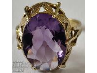 ЗЛАТЕН ПРЪСТЕН 8 КАРАТА С АМЕТИСТ