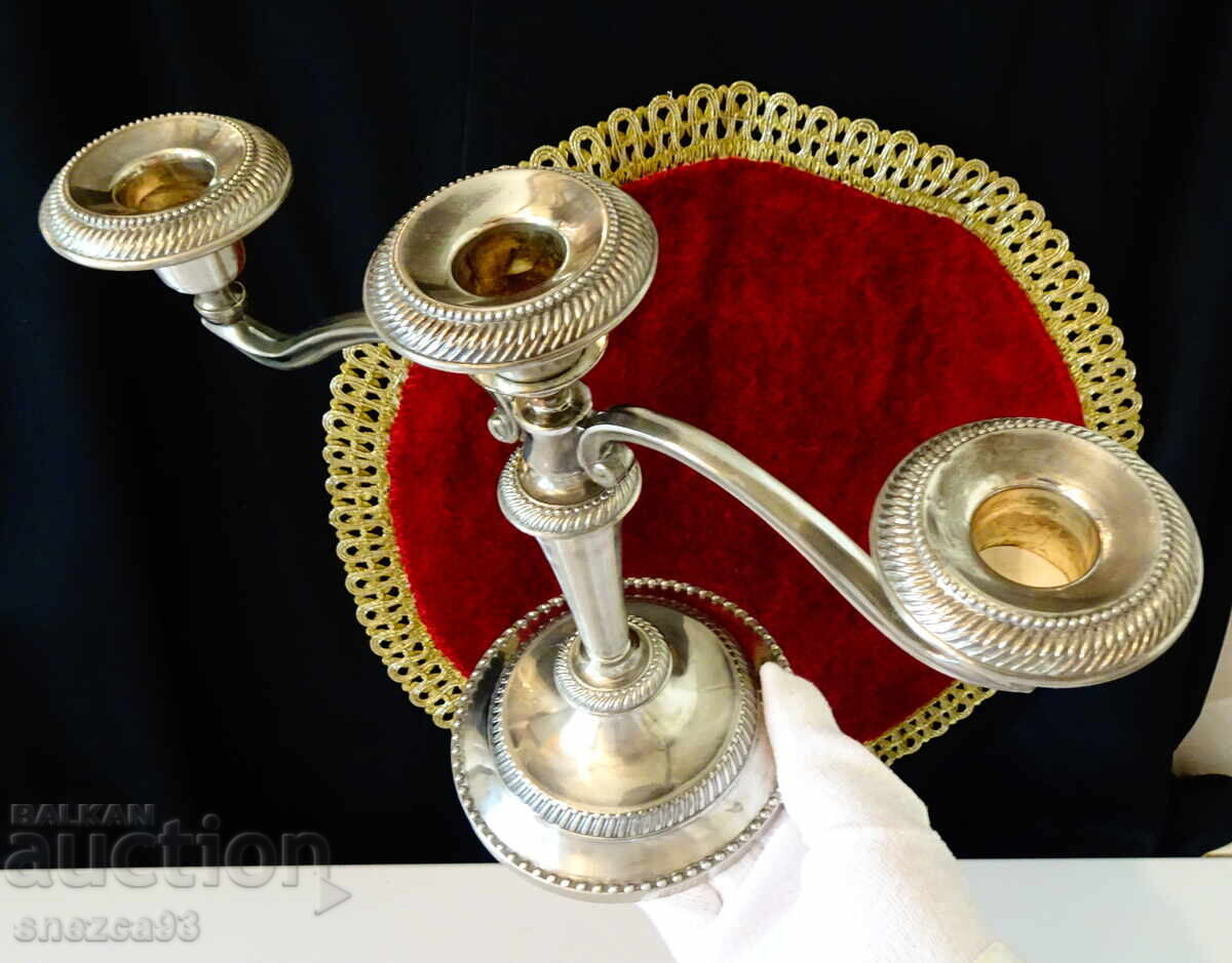 Аукцион Посребрен троен свещник,свещник тройка,релеф.