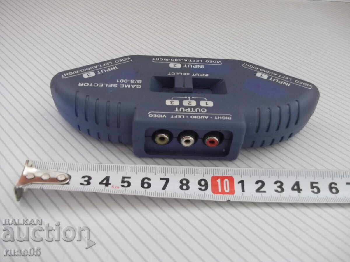 Licitație Selector audio / video intrări, 3 căi funcțional Licitație Selector audio / video intrări, 3 căi funcțional