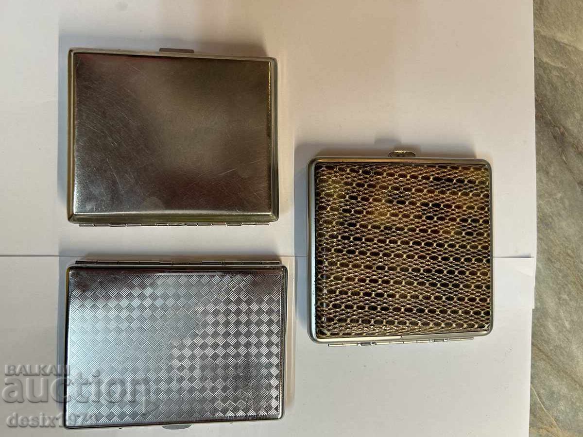 Three old snuffboxes in perfect condition - 6