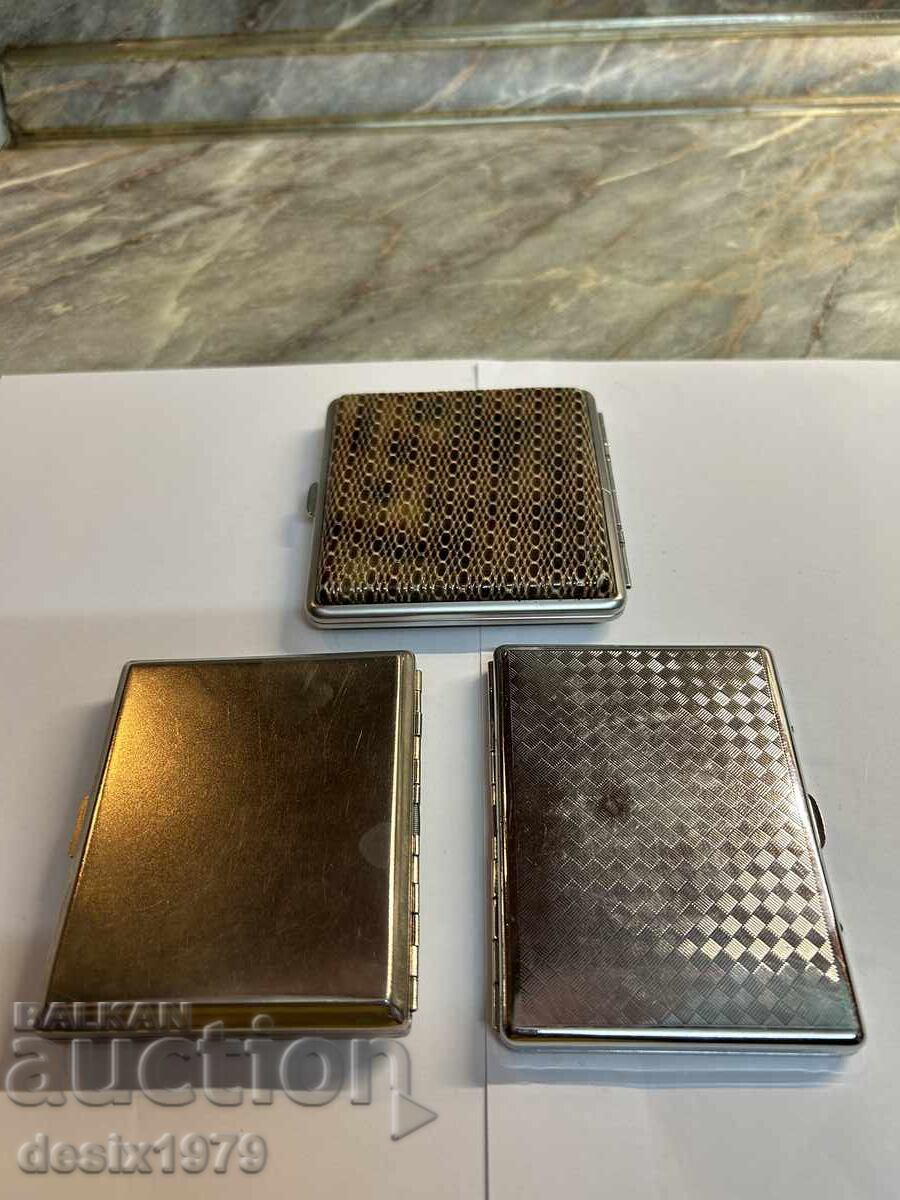 Three old snuffboxes in perfect condition - 7