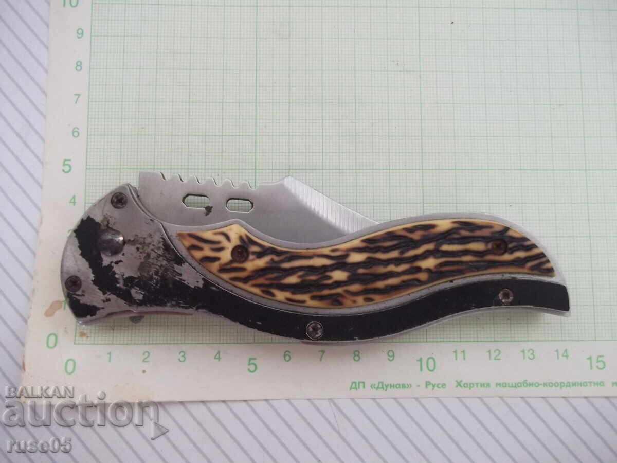 Briceag pliabil semi-automat - 4 - 7 Briceag pliabil semi-automat - 4 - 7