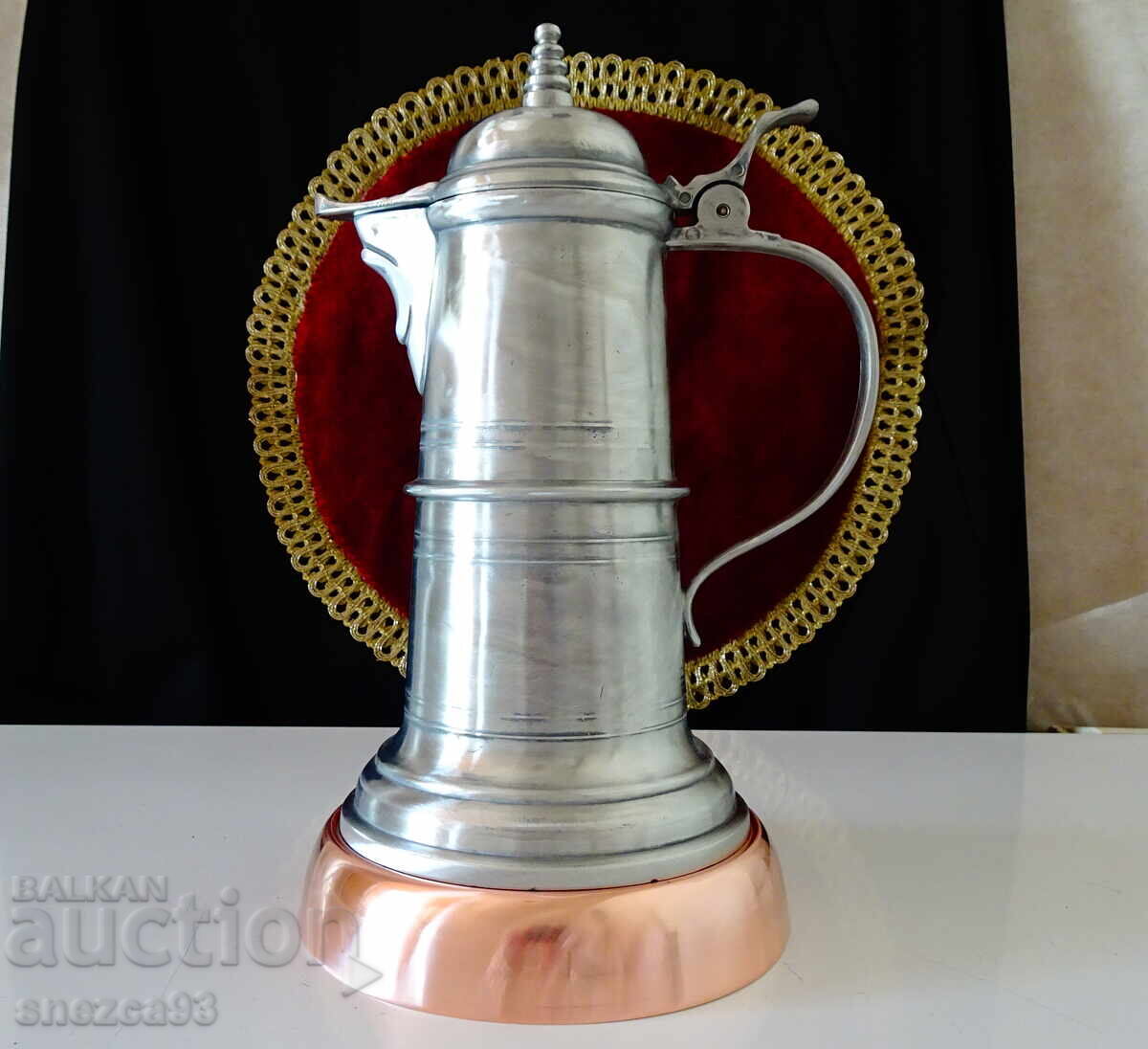 Delivery of Copper supply for a bottle, jug, stand for hot dishes