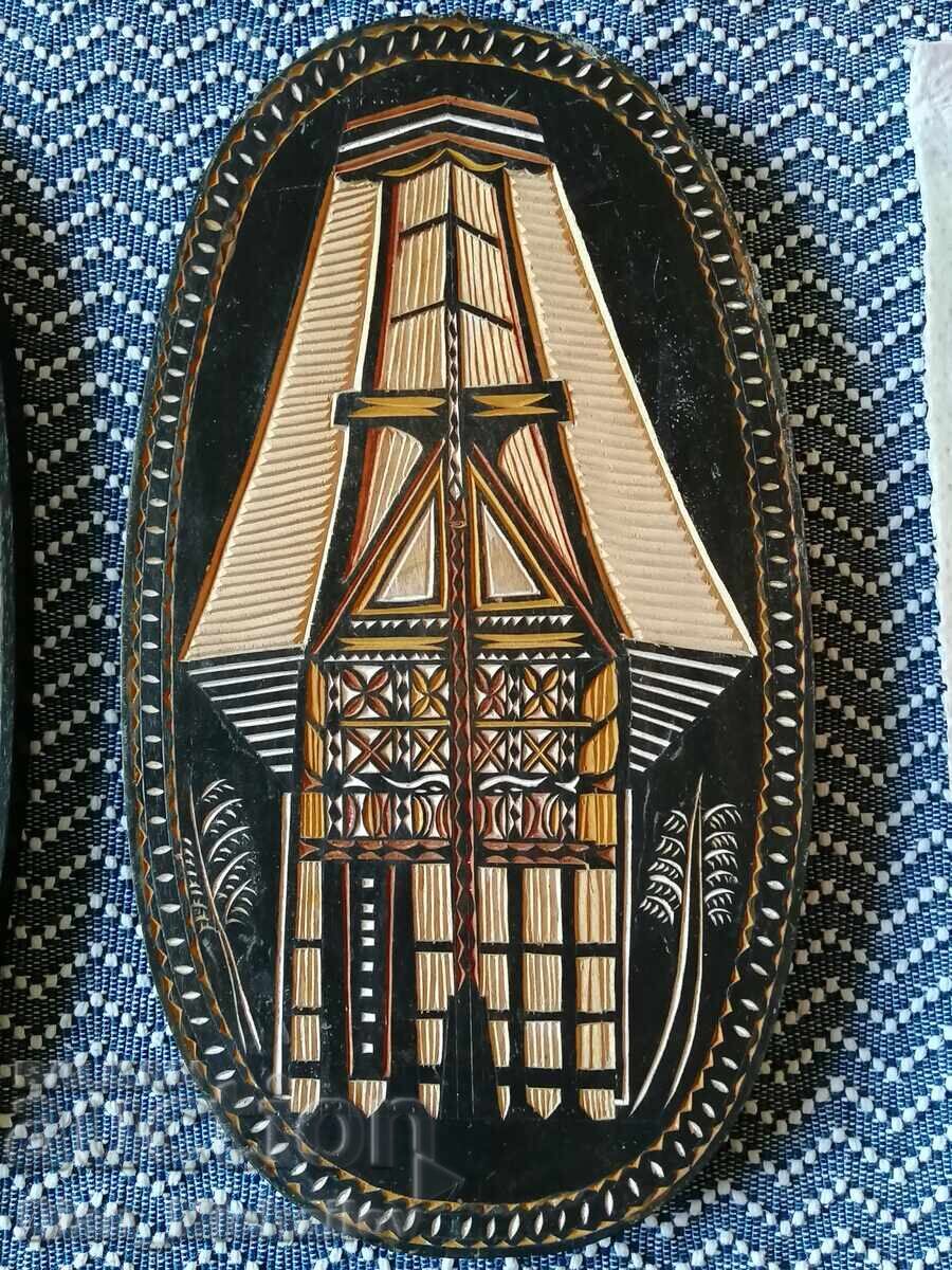 Δημοπρασία Ξύλινες σκαλιστές εικόνες για τοίχο Δημοπρασία Ξύλινες σκαλιστές εικόνες για τοίχο