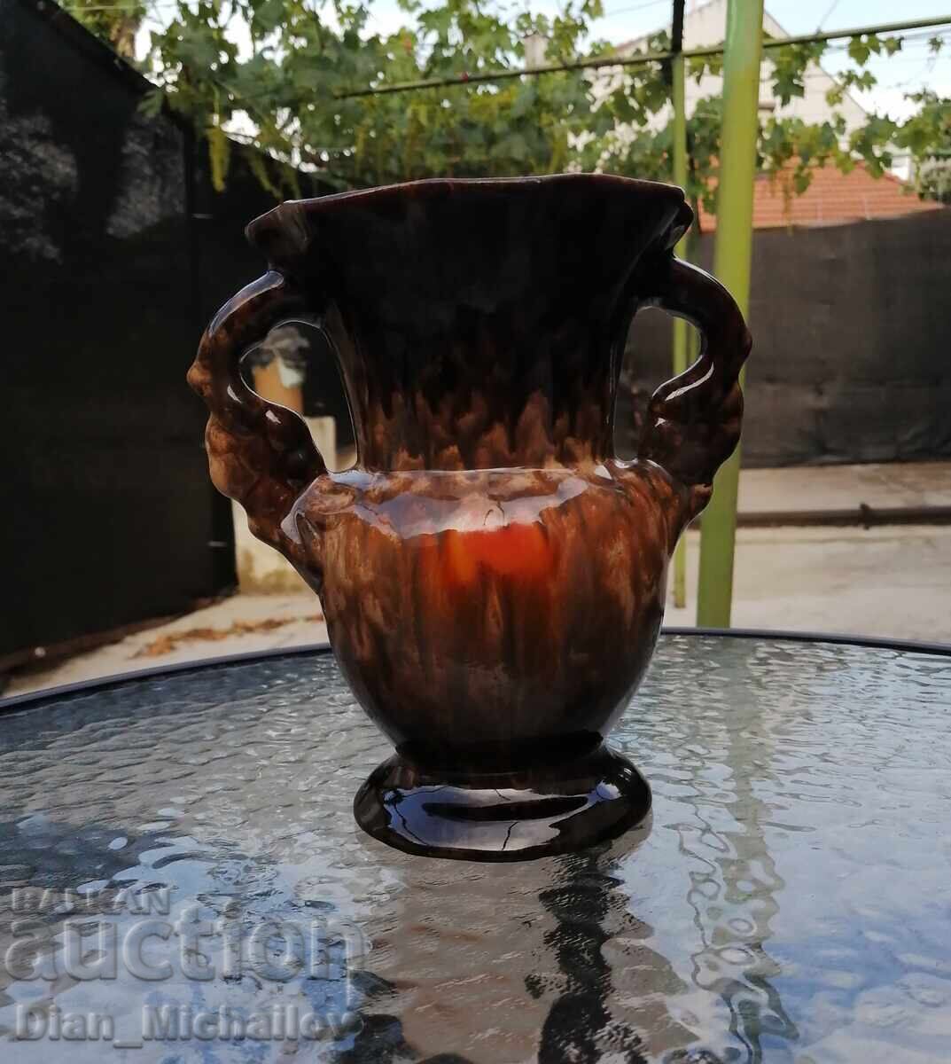 Γερμανικό κεραμικό βάζο υαλωμένο Jasba Ceramic 60s με τιμή € 15.00 | 29.34 BGN Γερμανικό κεραμικό βάζο υαλωμένο Jasba Ceramic 60s με τιμή € 15.00 | 29.34 BGN