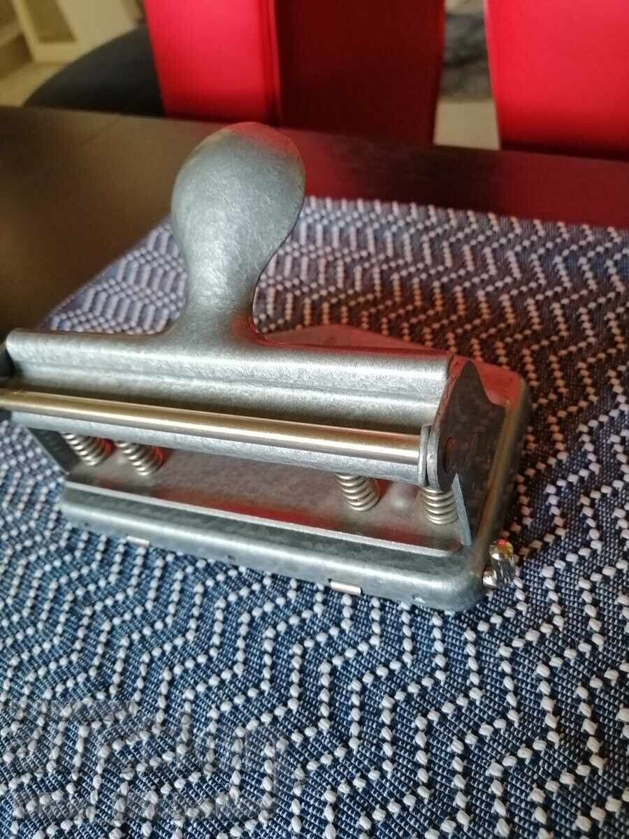 Стар Шведски Перфоратор