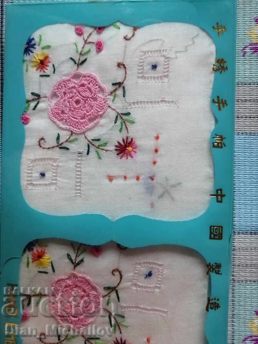 Licitație Batiste brodate manual Licitație Batiste brodate manual