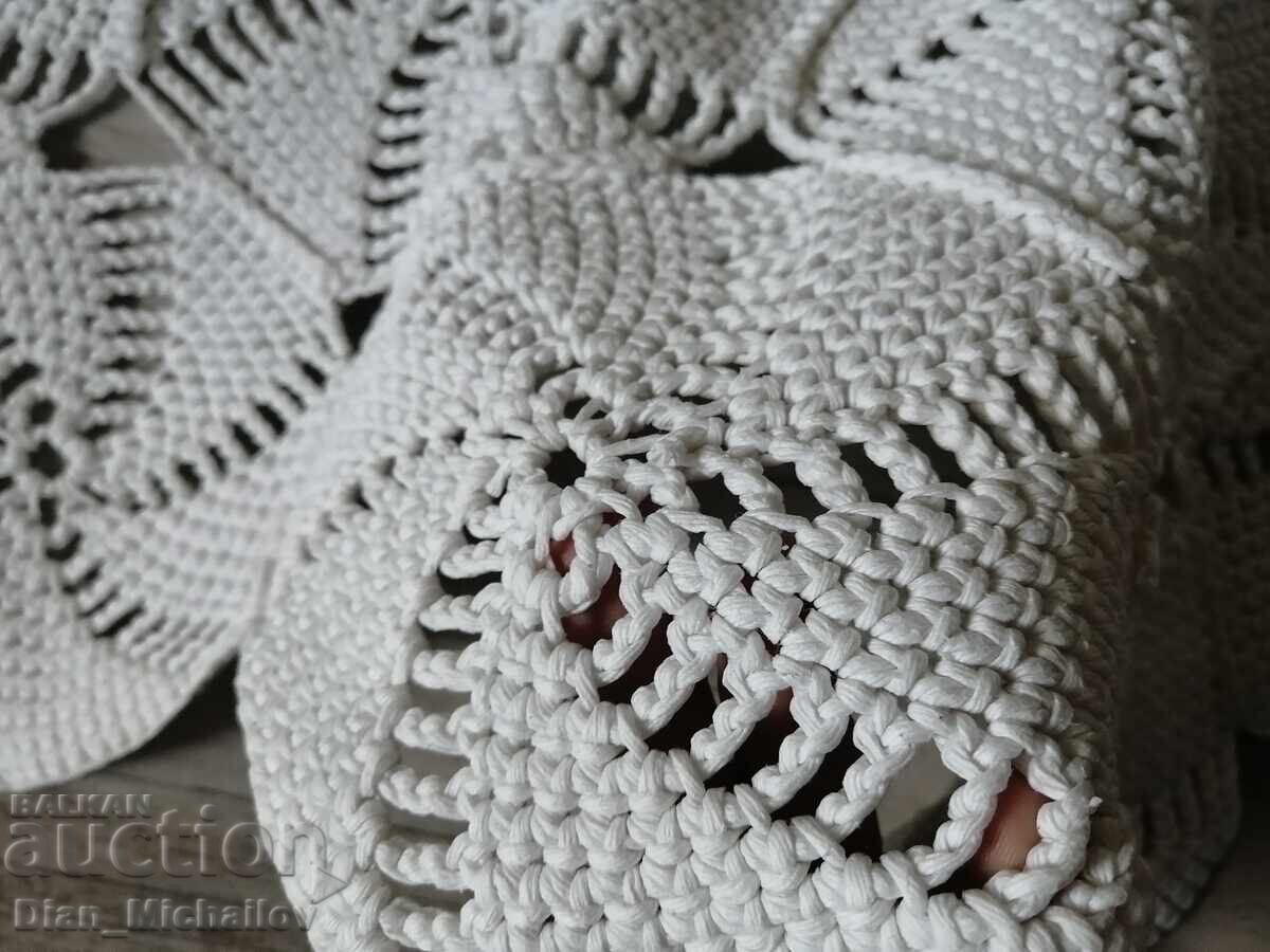 Licitație 1,1m. Frumos Pătrat la Un Cârlig Licitație 1,1m. Frumos Pătrat la Un Cârlig