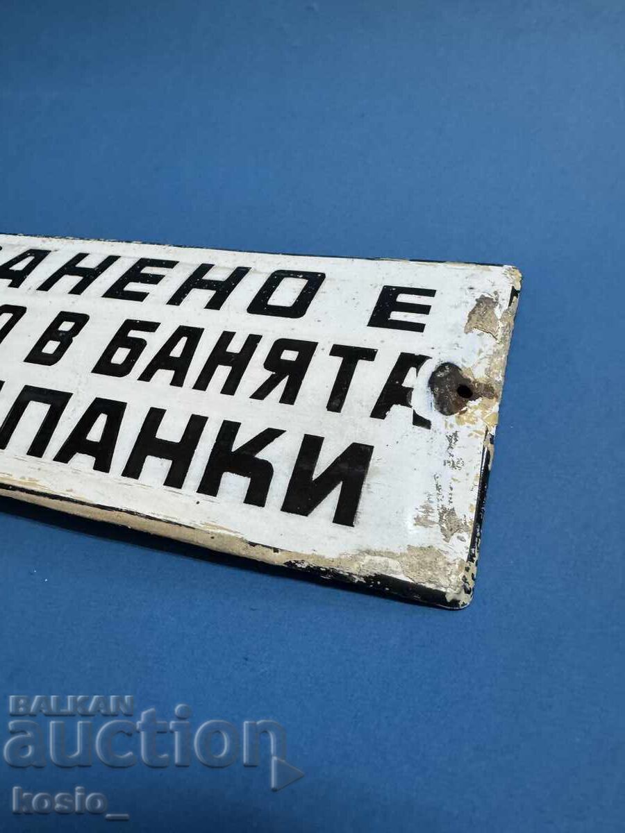 Delivery of Old original enamel sign from a bathroom