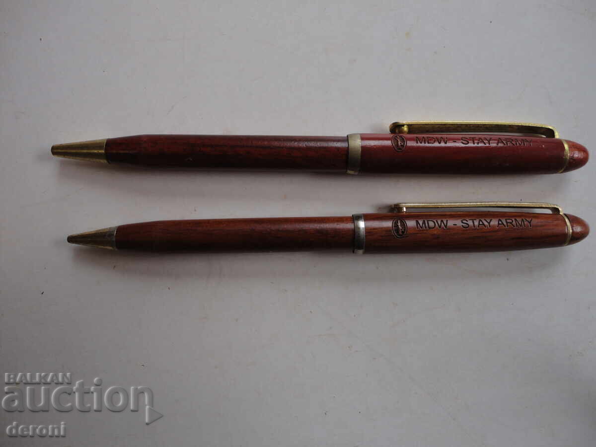 Delivery of Military Stag Army Pen and Pencil Set