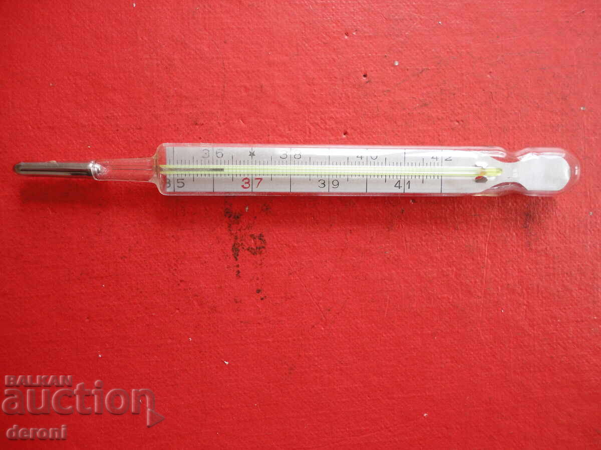 Auction  German thermometer in box 5