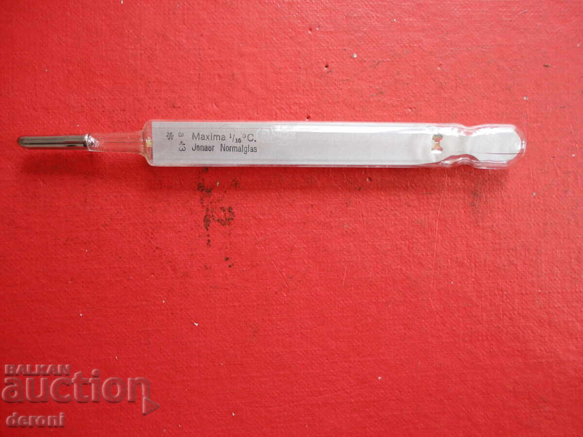 Delivery of German thermometer in box 5