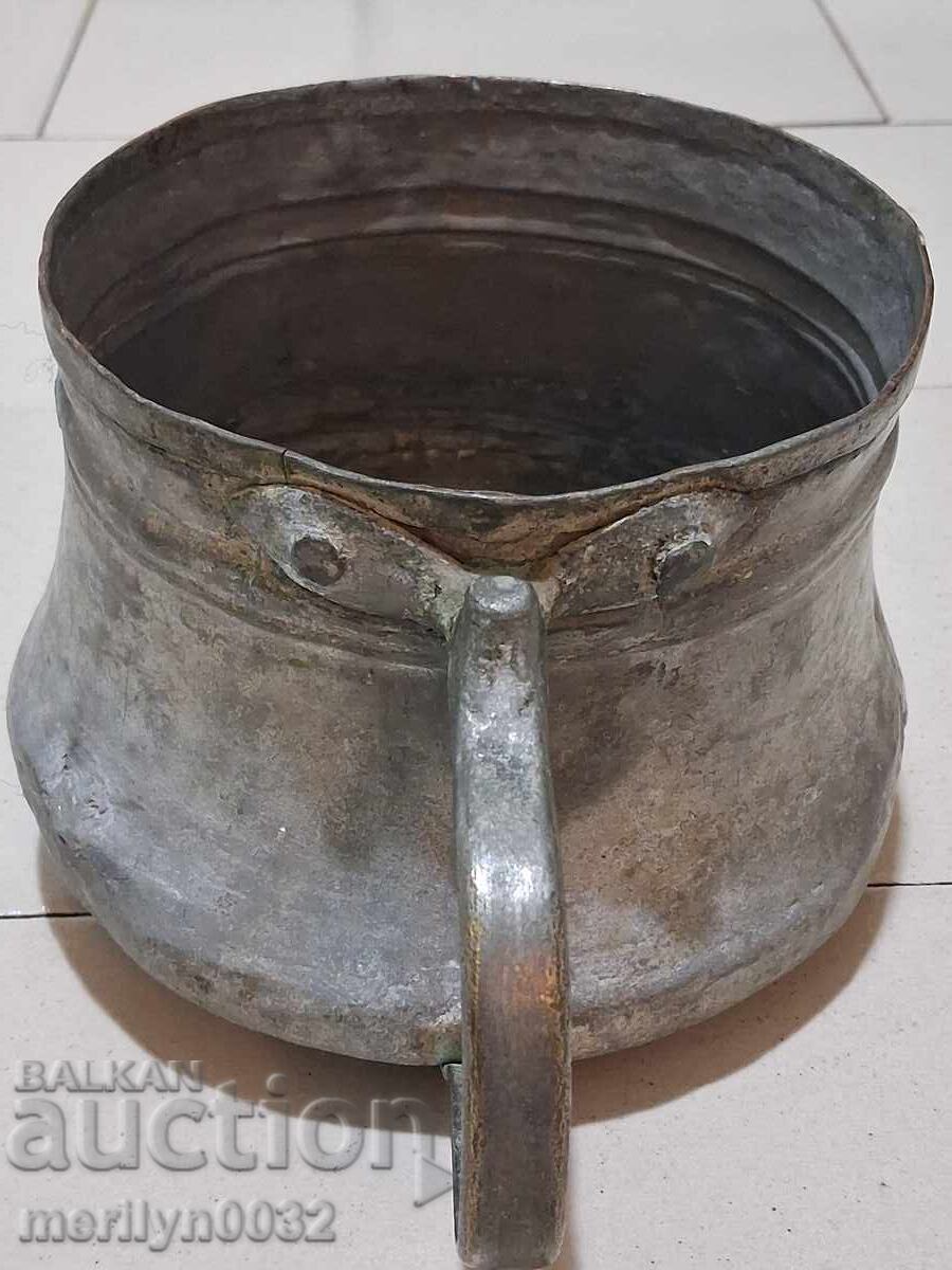 Παράδοση Παλιά καλαϊδισμένα σκεύη, καζάνι, χάλκινο, λέβητας, κατσαρόλα,