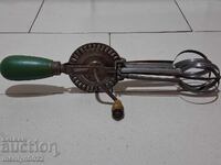 Mixer de mână din vremea Regatului Bulgariei