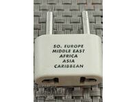 Adaptor de călătorie pentru priză electrică