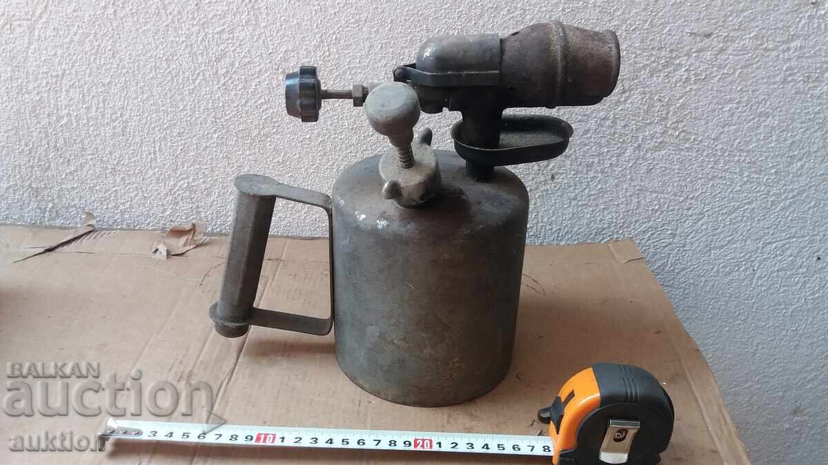 ΜΕΓΑΛΗ ΒΕΝΖΙΝΟΚΙΝΗΤΗ ΚΑΥΣΤΗΡΑΣ, ΚΑΥΣΤΗΡΑΣ