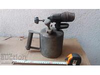 ARZĂTOR MASIV PE BENZINĂ, PÂRLITOR