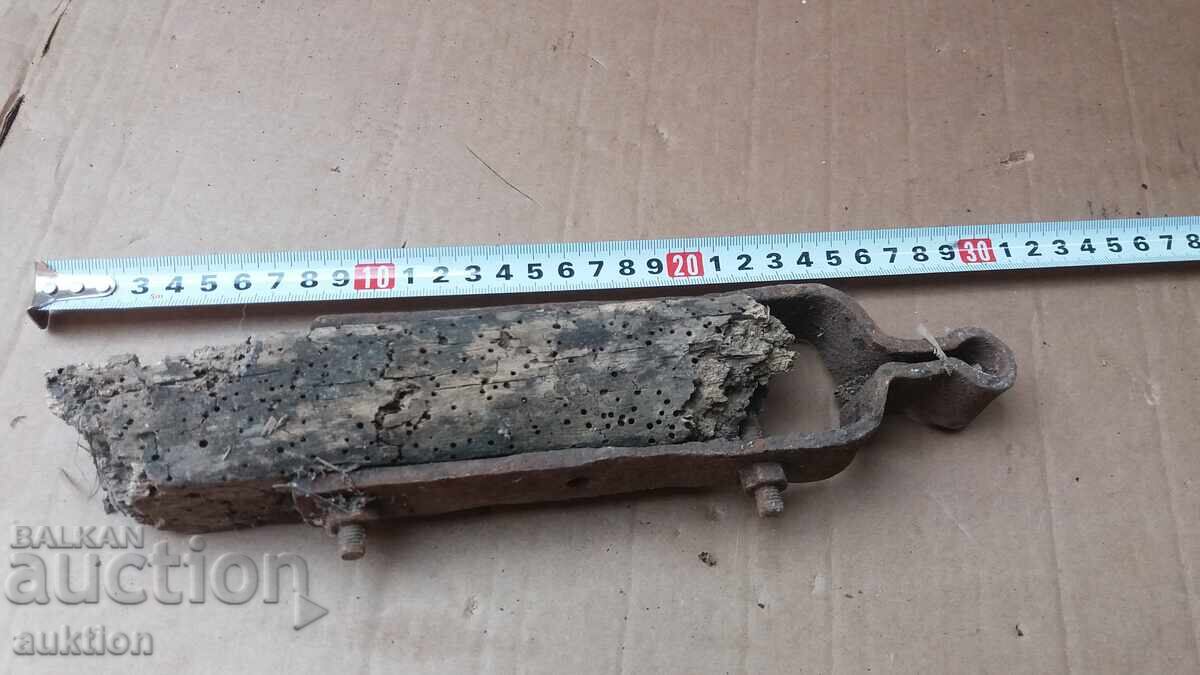 ΣΤΑΡ ΤΕΓΚΛΙΤΣ ΓΙΑ ΑΜΑΞΑ, ΕΦΕΛΚΥΣΗ - ΦΑΕΤΟΝ