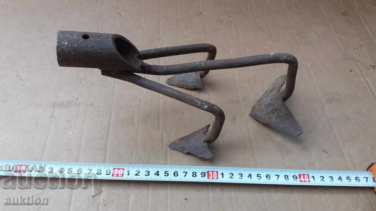 Παλιά, στιβαρή γεωργική λεπίδα - τσάπα - 5