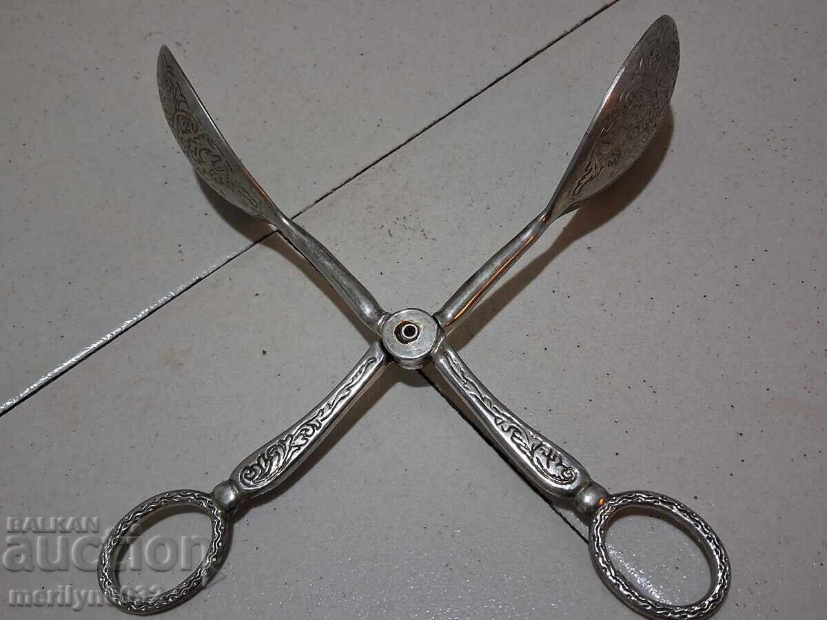 Παλιά λαβίδα σερβιρίσματος κουτάλι ψαλίδι